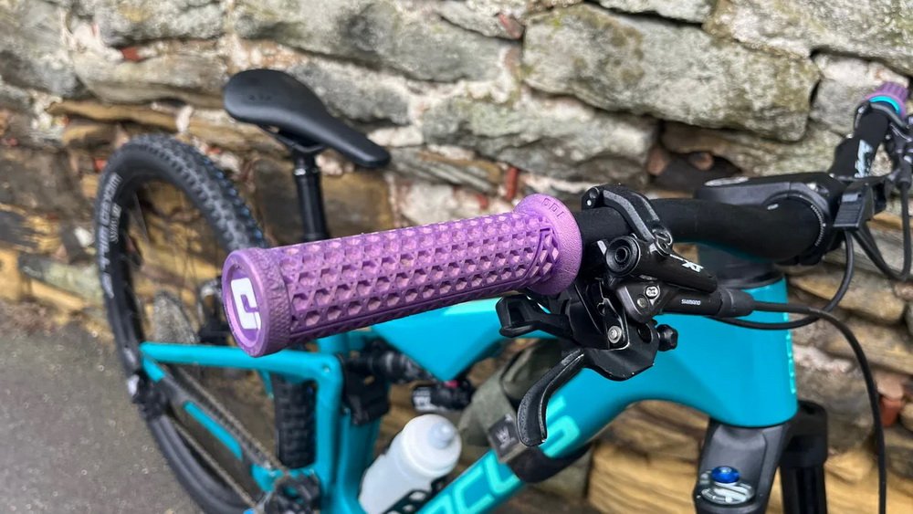 Грипси ODI Vans v2.1 Lock-On MTB Closed End 135mm Red Checker - Зображення 4