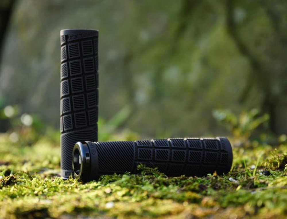 Грипси ODI Reflex v2.1 Lock-On MTB Closed End 135mm Purple - Зображення 5